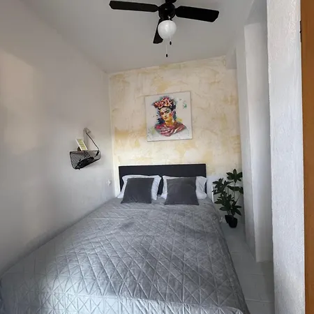 Apartment P&e *