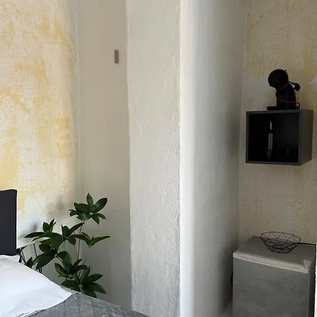 P&e * Kaštel Štafilić